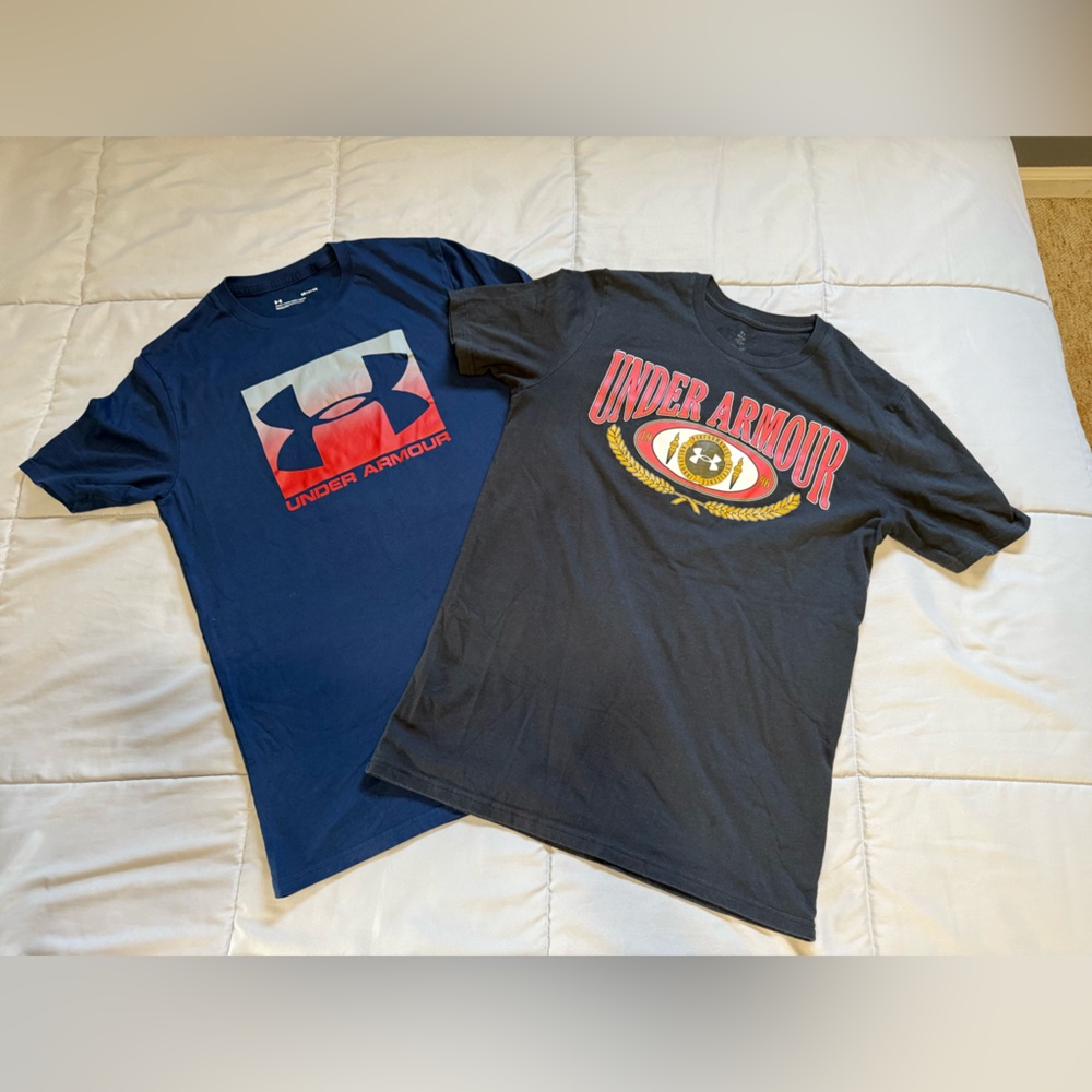 Under Armour T-Shirts - Men's Size Small